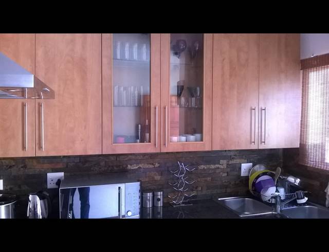 2 BEDROOM TOWNHOUSE RENTED IN WALMER HEIGHTS